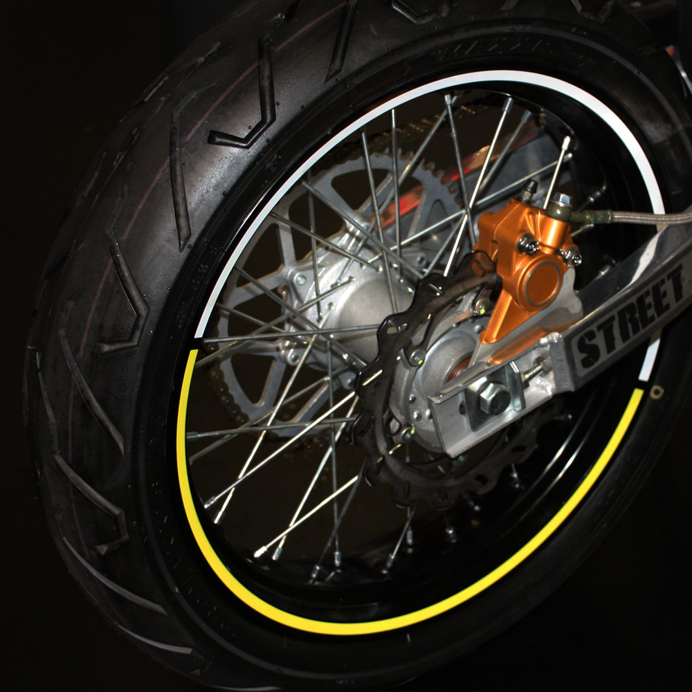 Felgenrandaufkleber Chrom 6mm mit Montagetool Motorrad